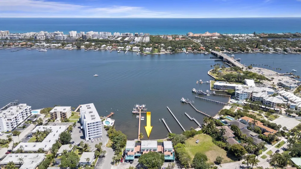 316 Lake Drive Lantana, FL 33462