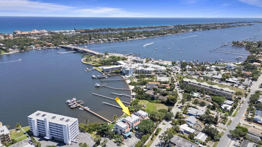 316 Lake Drive Lantana, FL 33462