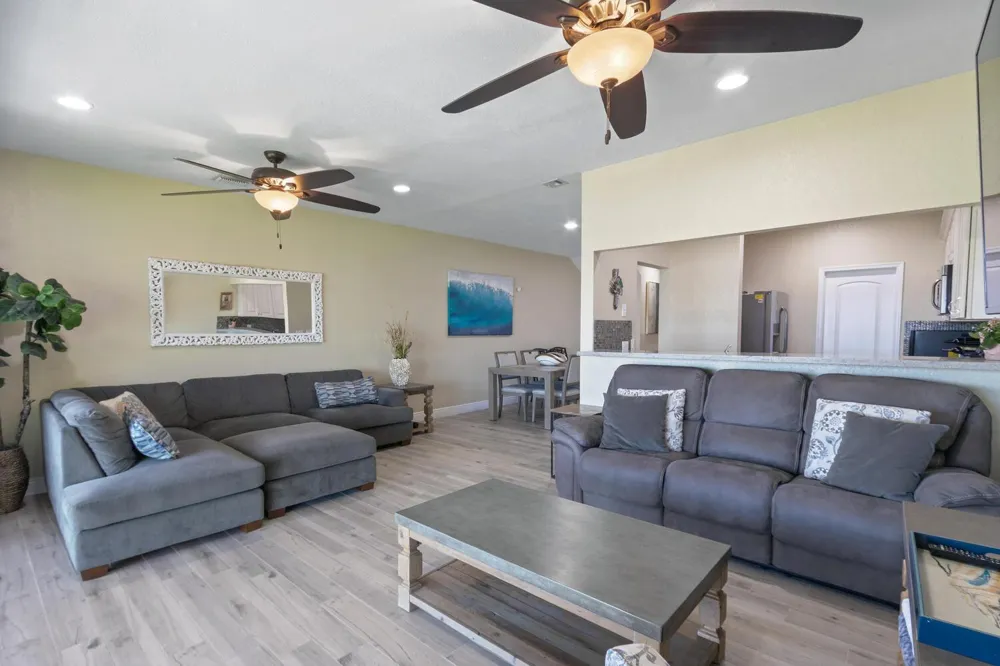 316 Lake Drive Lantana, FL 33462