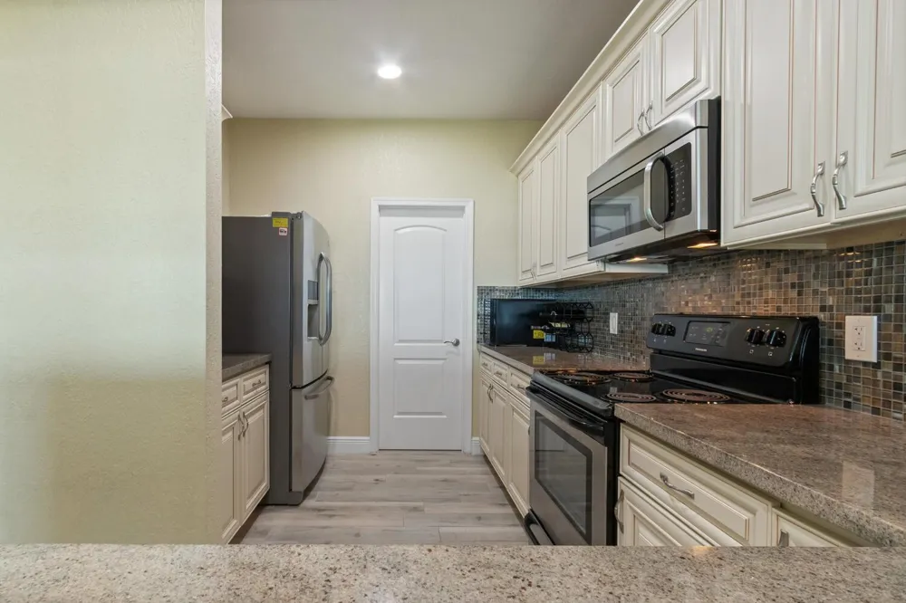 316 Lake Drive Lantana, FL 33462