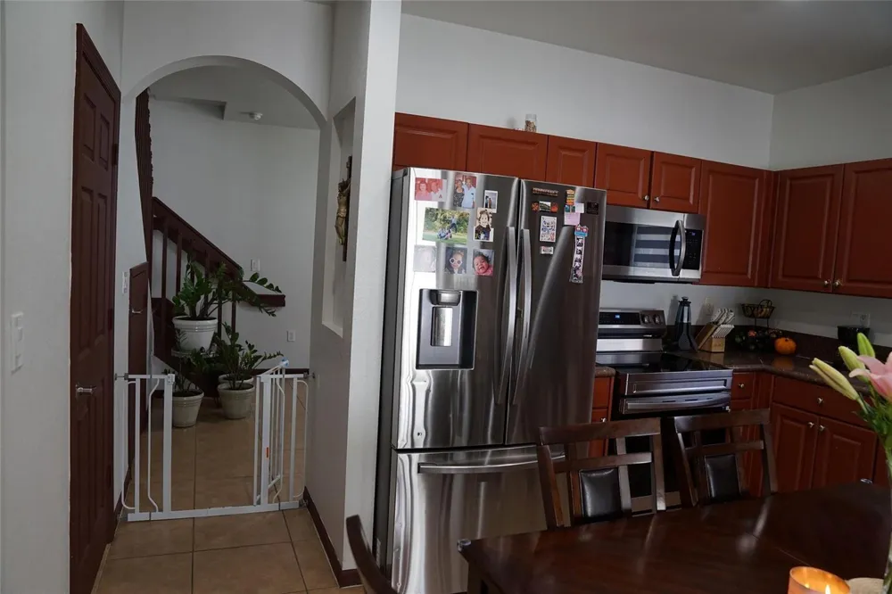 3024 NW 30th Way Oakland Park, FL 33311