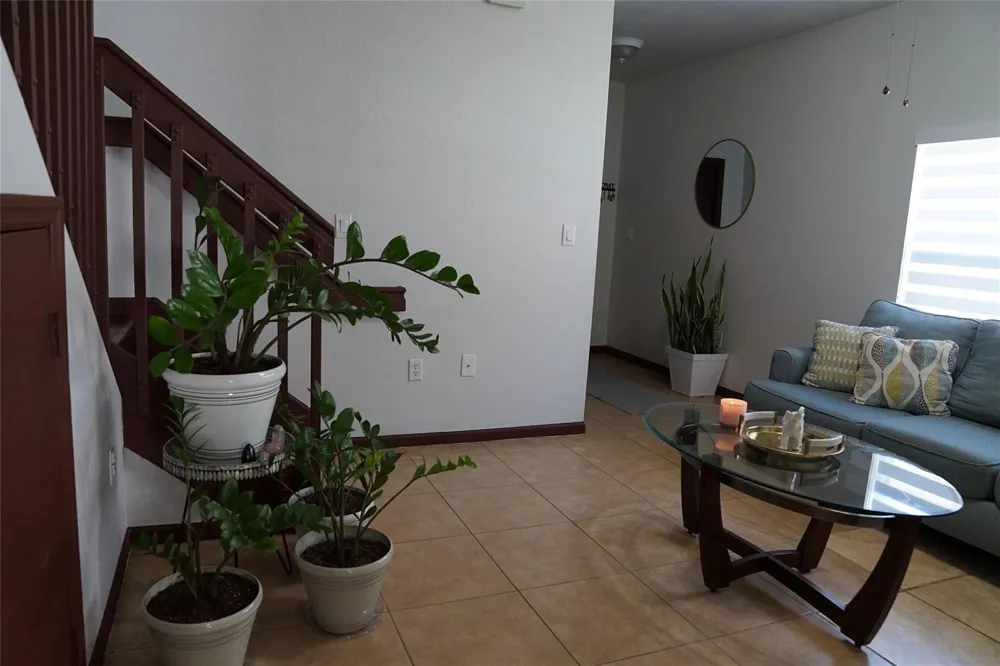 3024 NW 30th Way Oakland Park, FL 33311
