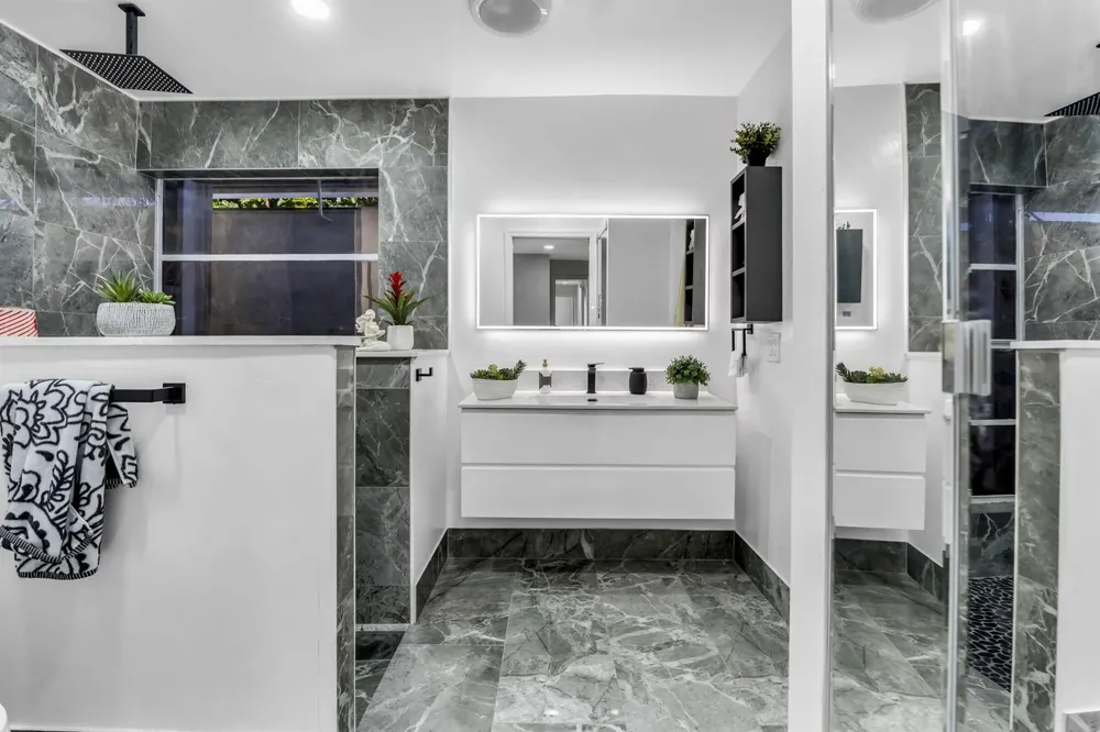 8555 SW 1st Place Coral Springs, FL 33071
