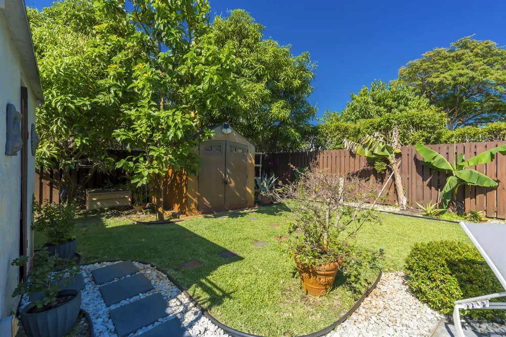 8555 SW 1st Place Coral Springs, FL 33071