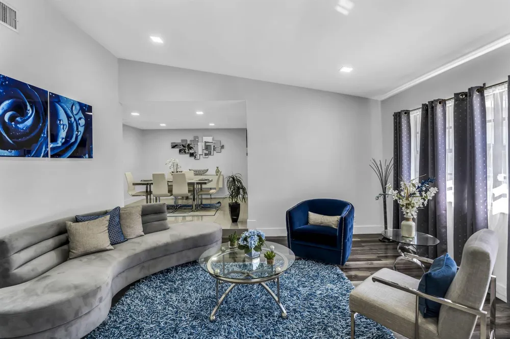 8555 SW 1st Place Coral Springs, FL 33071