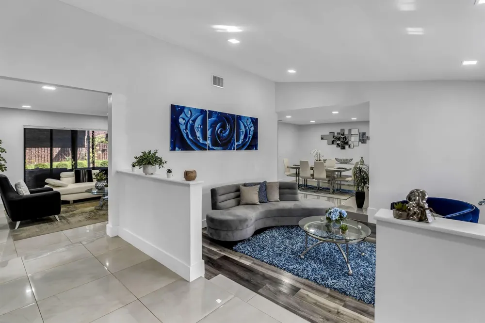 8555 SW 1st Place Coral Springs, FL 33071