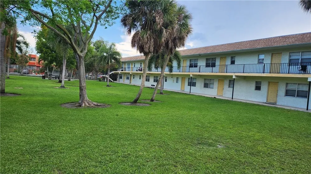 4160 NW 21st Street #246 Lauderhill, FL 33313