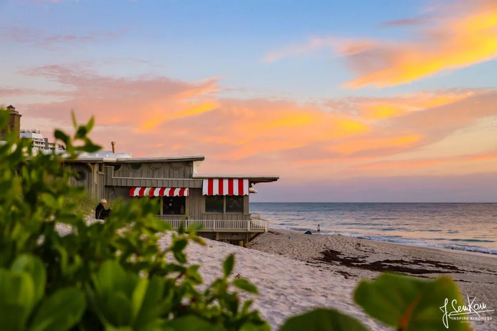 29 Plantation Drive #202 Vero Beach, FL 32966