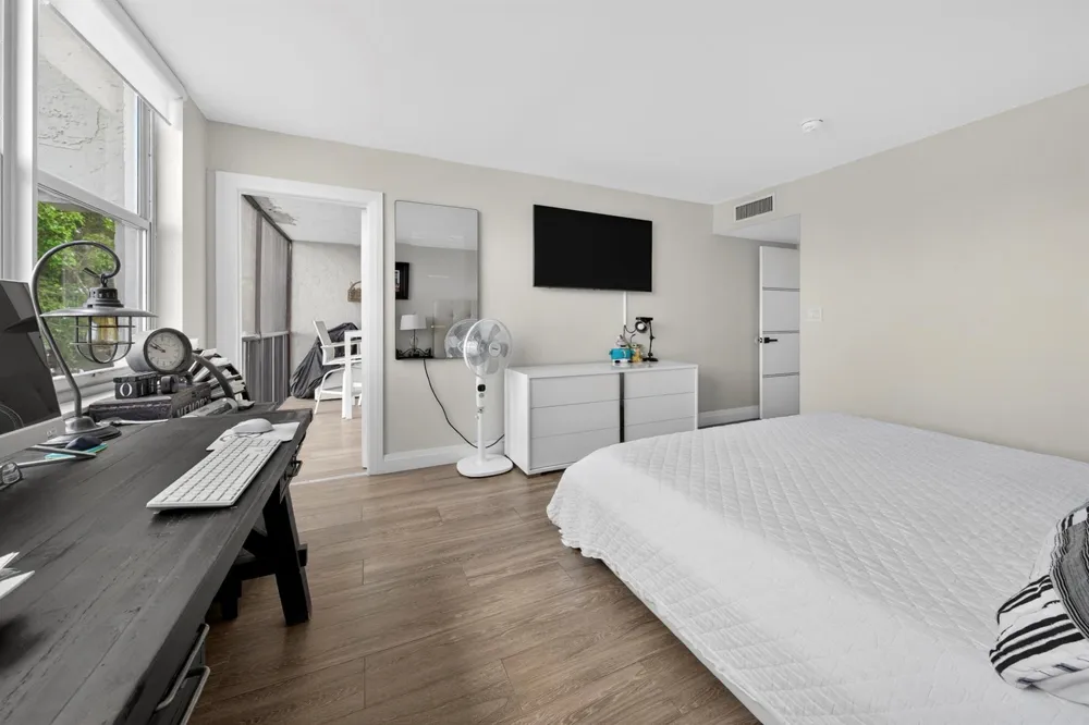 777 S Federal Highway #217g Pompano Beach, FL 33062
