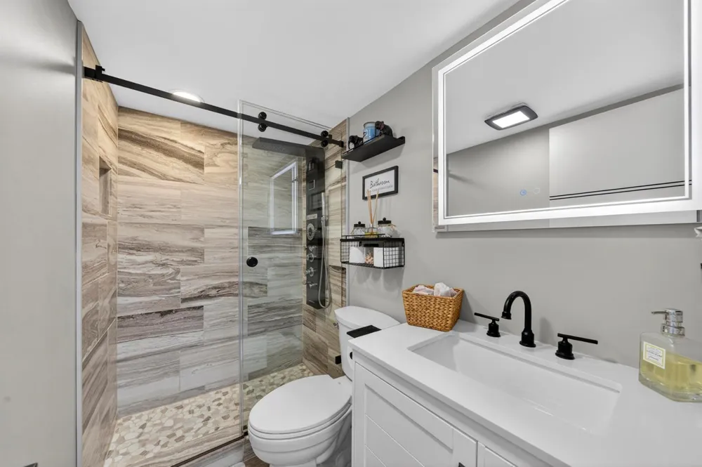 777 S Federal Highway #217g Pompano Beach, FL 33062