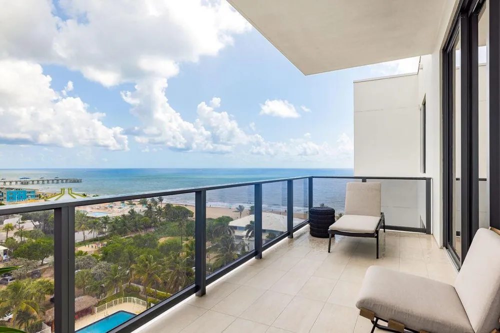 305 Briny Avenue #Ph 806 Pompano Beach, FL 33062