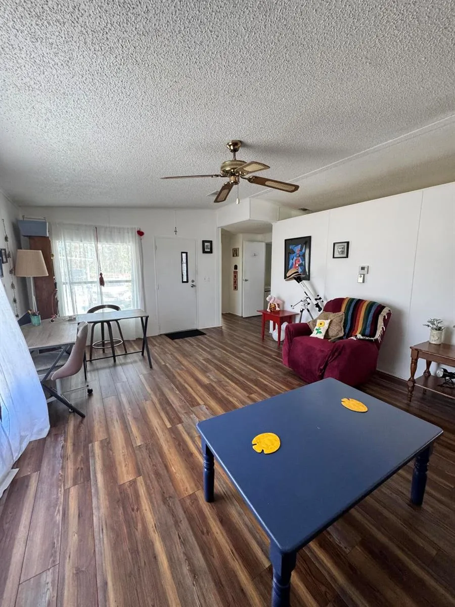 24 Villa Del Norte Fort Pierce, FL 34951