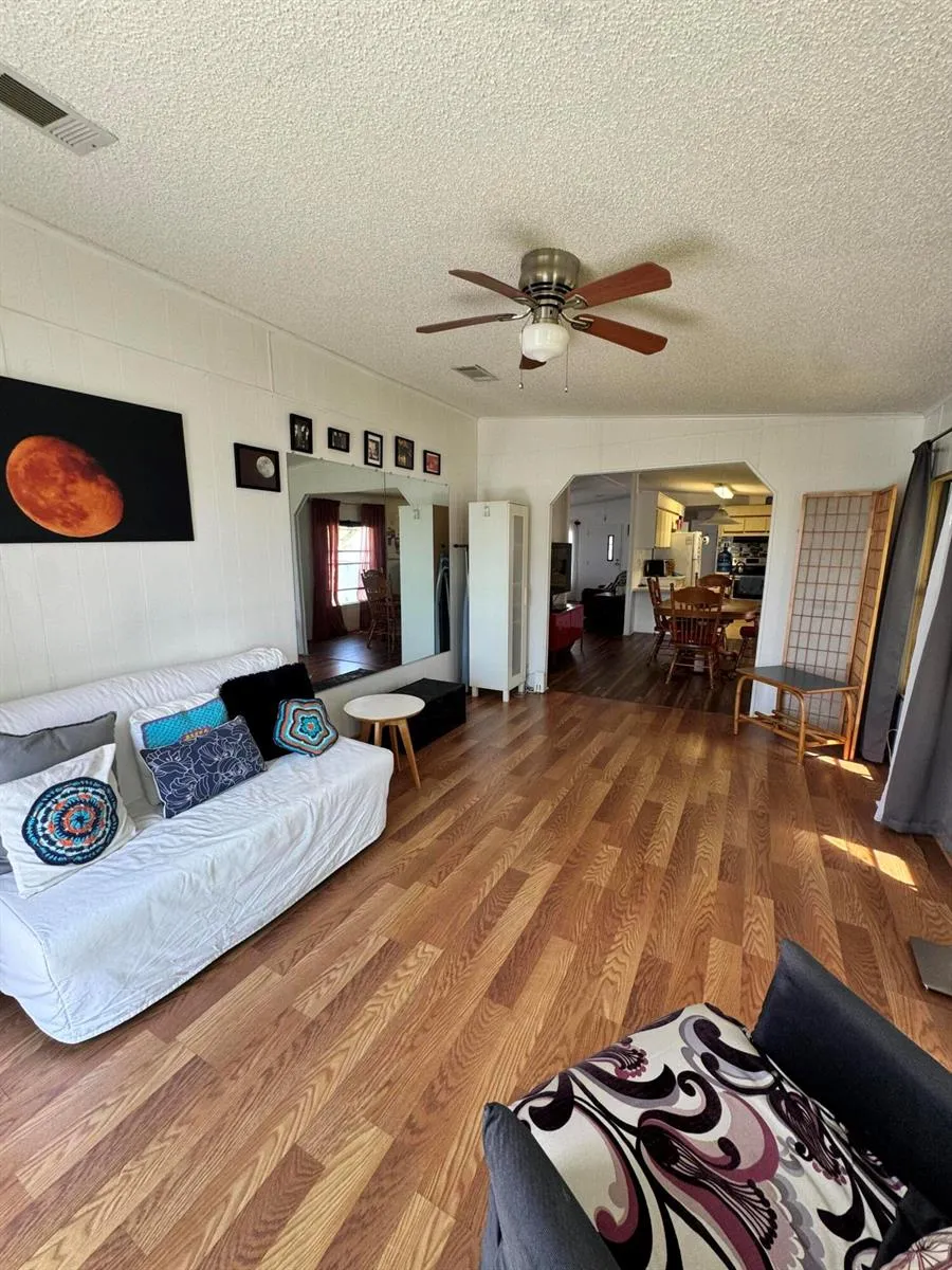 24 Villa Del Norte Fort Pierce, FL 34951