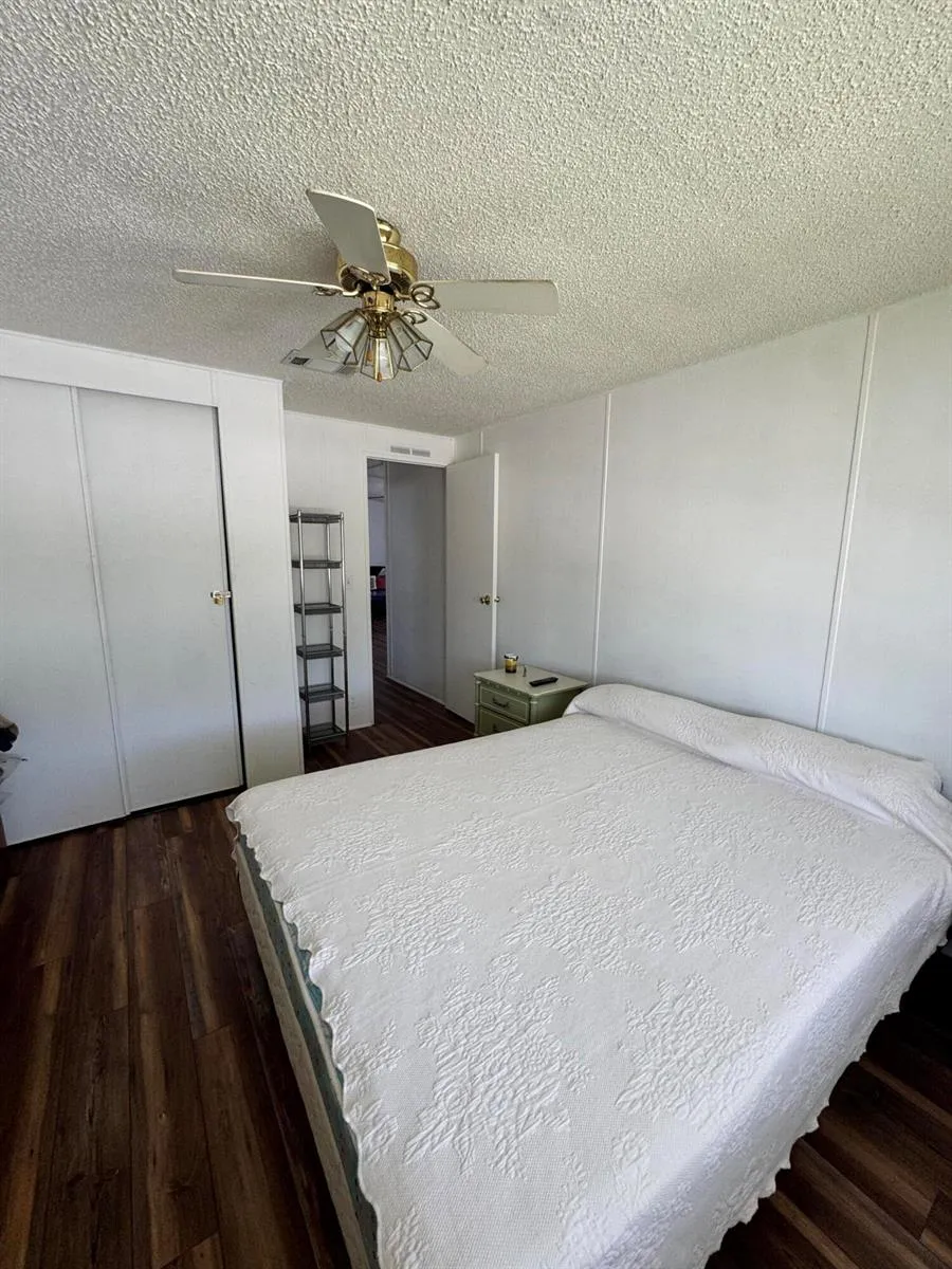 24 Villa Del Norte Fort Pierce, FL 34951
