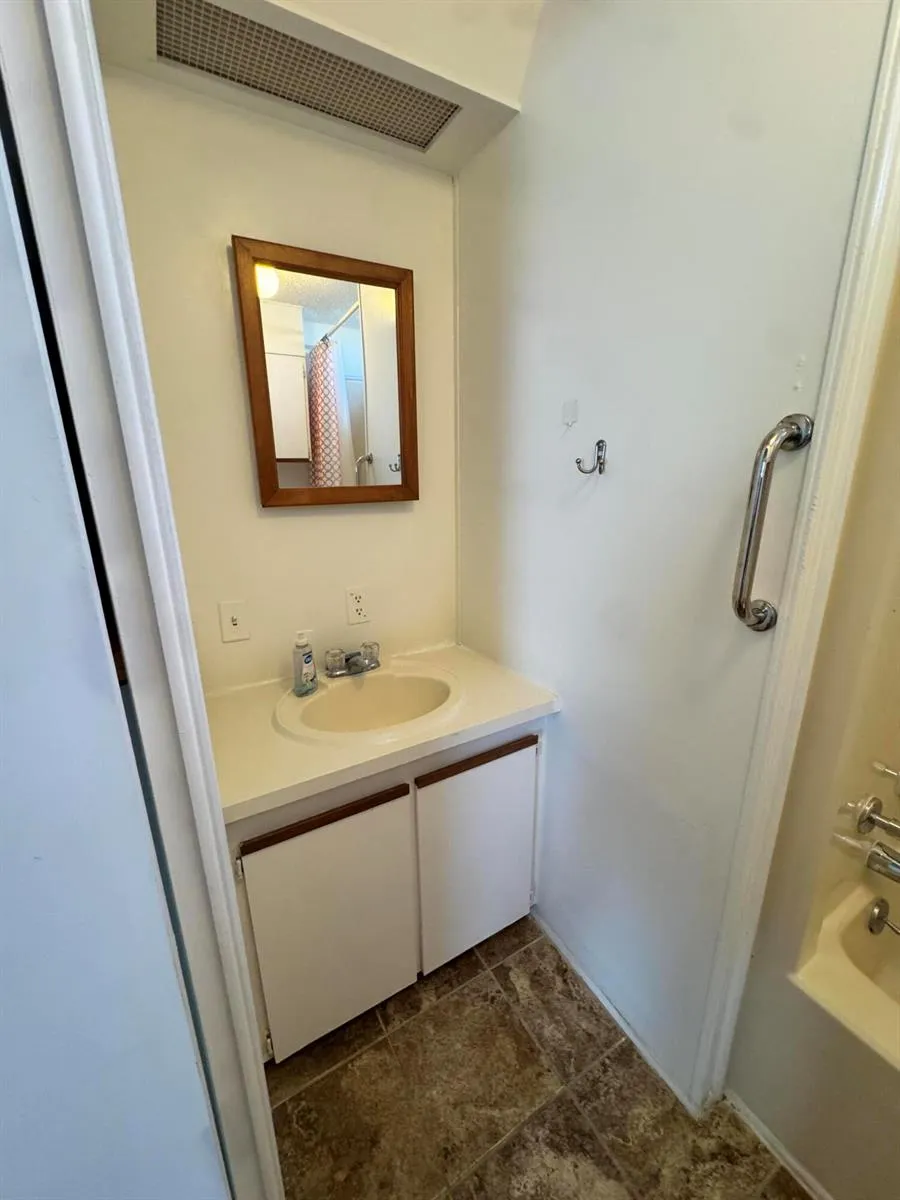 24 Villa Del Norte Fort Pierce, FL 34951