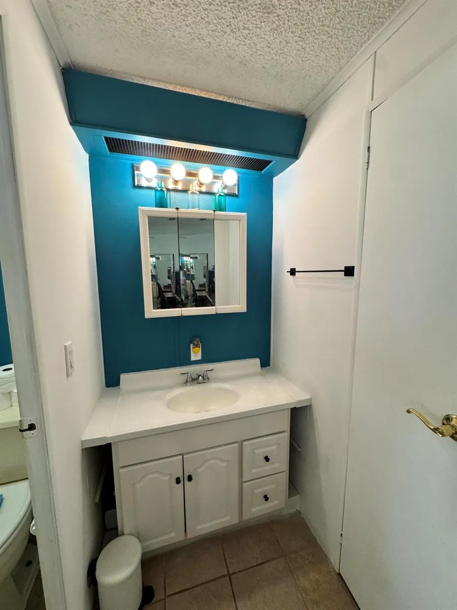 24 Villa Del Norte Fort Pierce, FL 34951