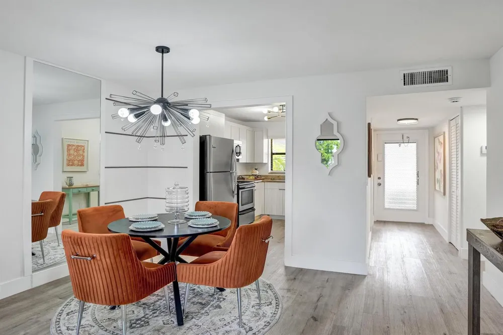 10442 Sunrise Lakes Boulevard #111 Sunrise, FL 33322