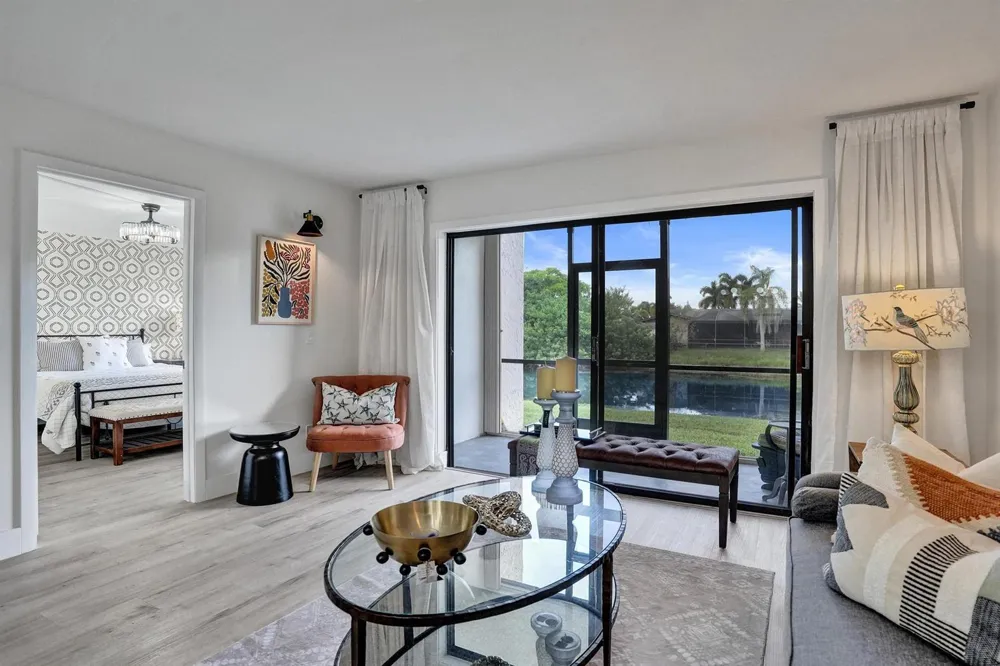 10442 Sunrise Lakes Boulevard #111 Sunrise, FL 33322