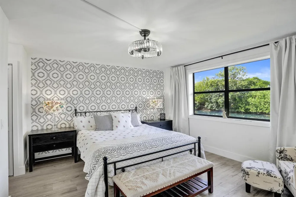 10442 Sunrise Lakes Boulevard #111 Sunrise, FL 33322
