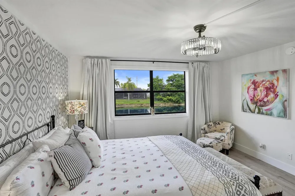 10442 Sunrise Lakes Boulevard #111 Sunrise, FL 33322