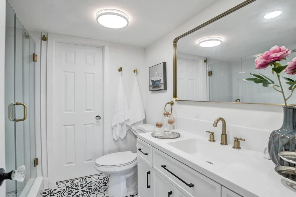 10442 Sunrise Lakes Boulevard #111 Sunrise, FL 33322