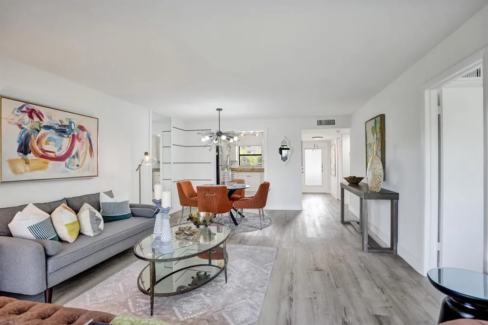 10442 Sunrise Lakes Boulevard #111 Sunrise, FL 33322
