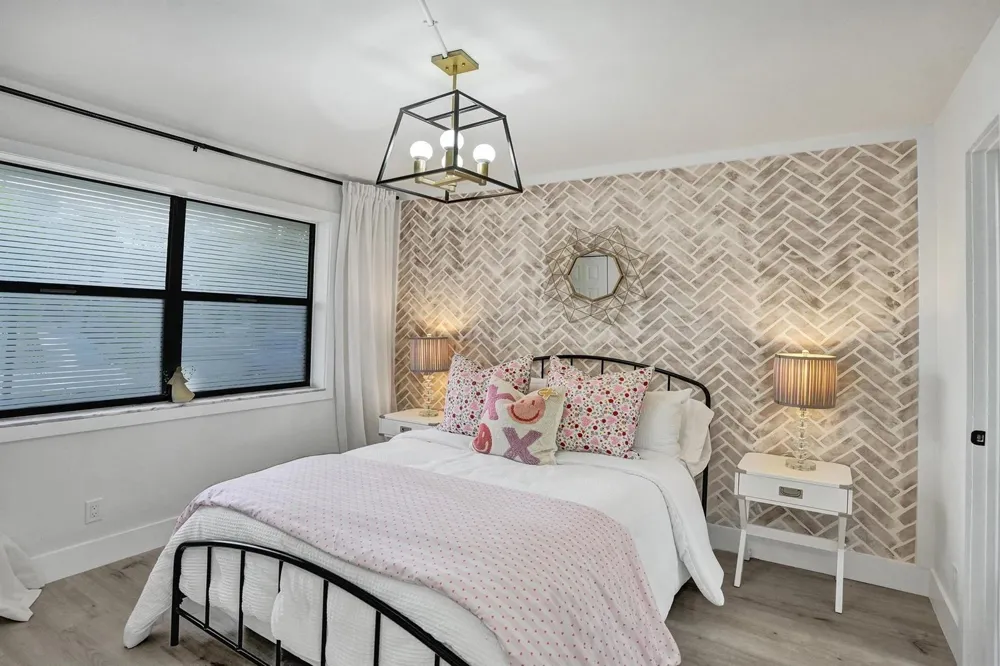 10442 Sunrise Lakes Boulevard #111 Sunrise, FL 33322