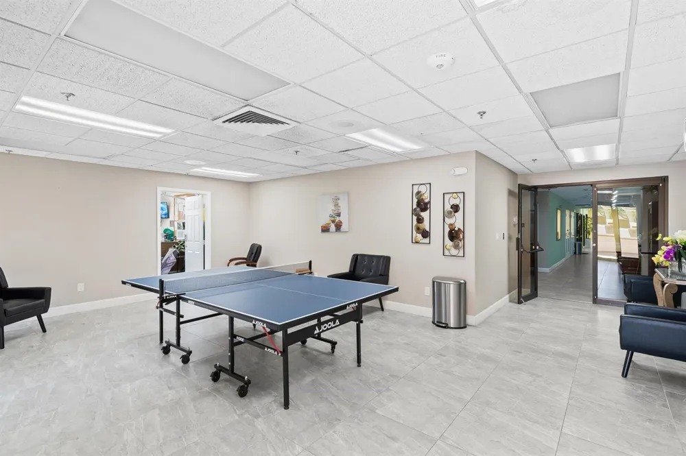 10442 Sunrise Lakes Boulevard #111 Sunrise, FL 33322
