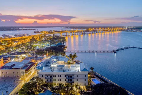 41 SW Seminole Street #410