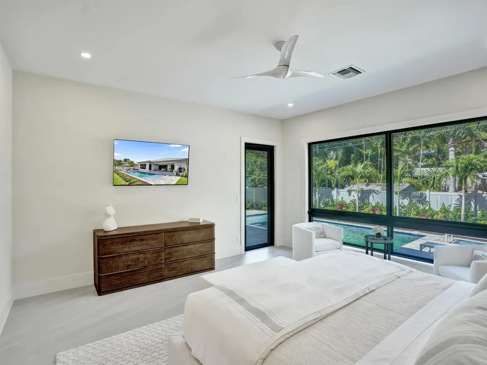 1523 NE 17th Way Fort Lauderdale, FL 33304