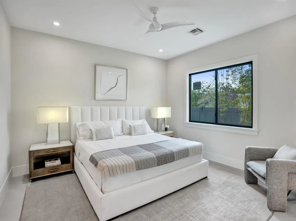 1523 NE 17th Way Fort Lauderdale, FL 33304
