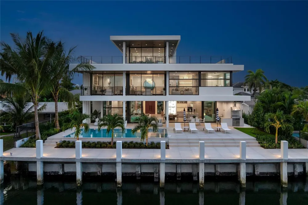 1500 SE 14th Street Fort Lauderdale, FL 33316