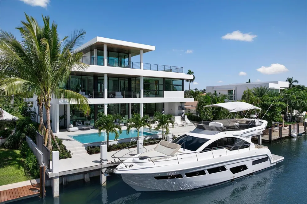 1500 SE 14th Street Fort Lauderdale, FL 33316
