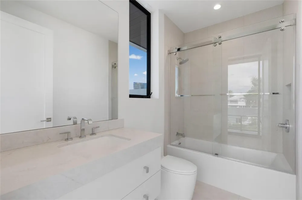 1500 SE 14th Street Fort Lauderdale, FL 33316