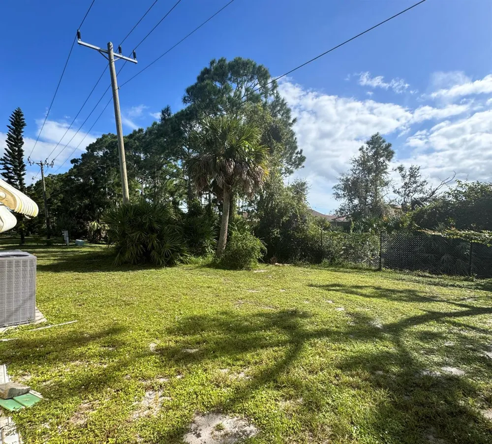 9 San Felipe Fort Pierce, FL 34951