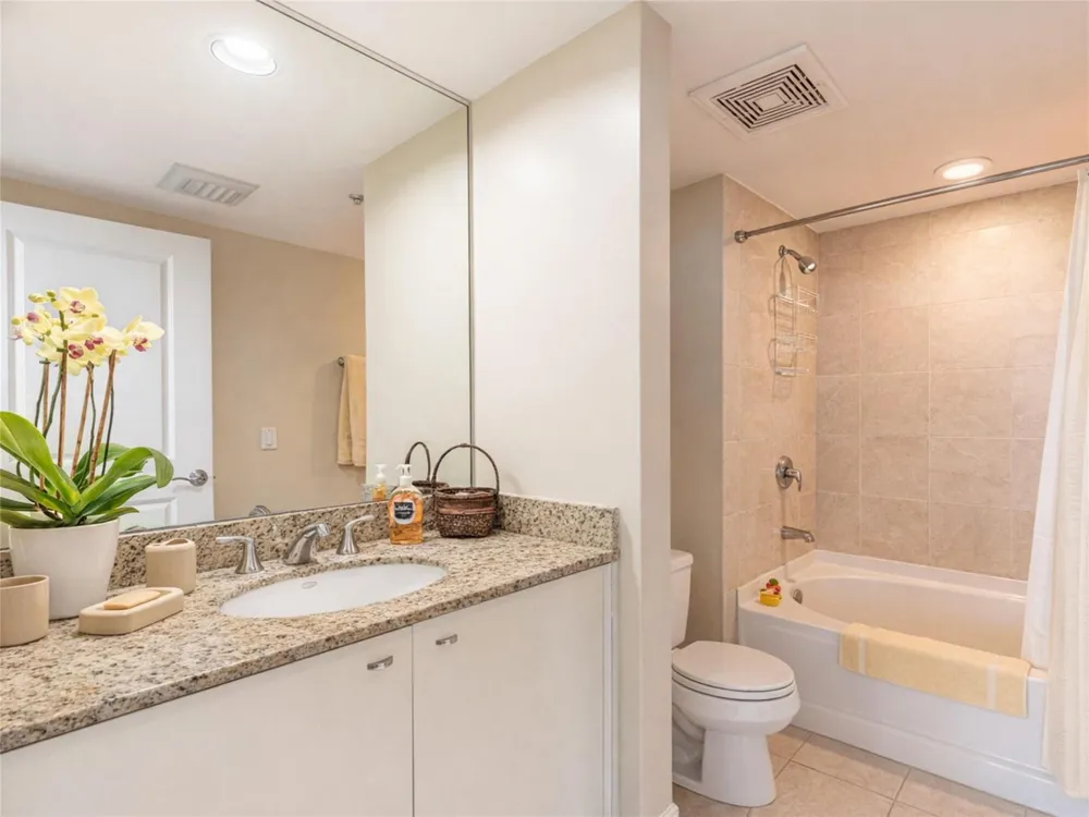 610 W Las Olas Boulevard #1213n Fort Lauderdale, FL 33312