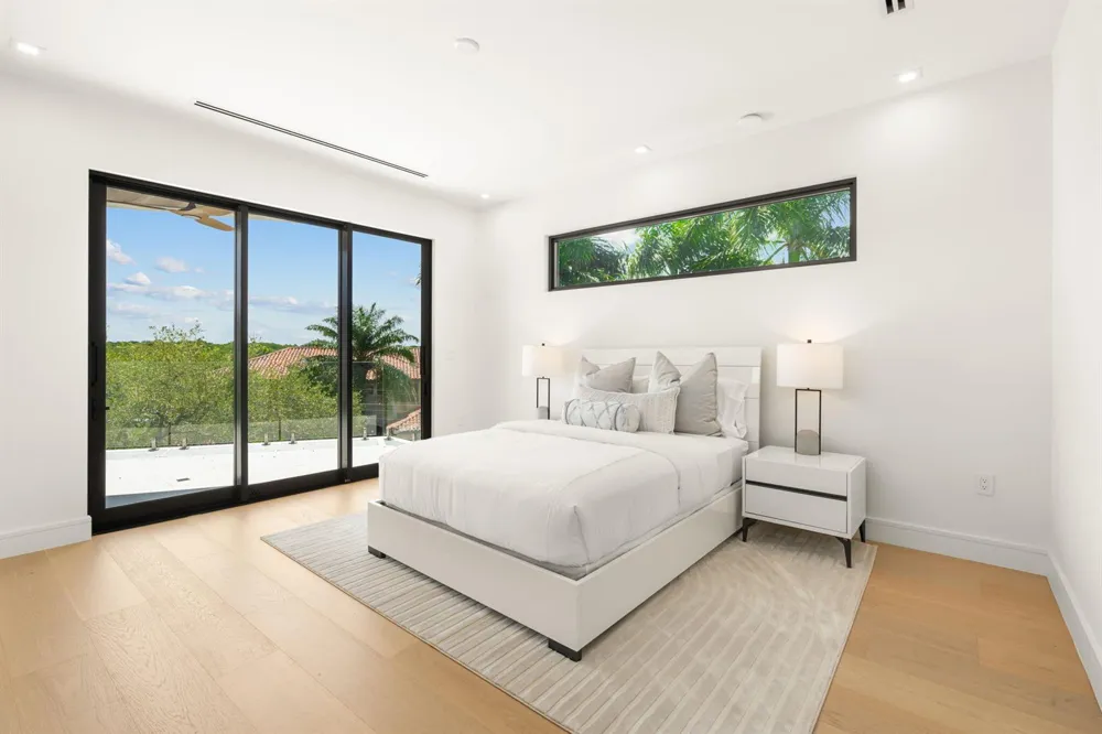2035 Intracoastal Drive Fort Lauderdale, FL 33305