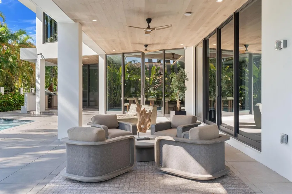2035 Intracoastal Drive Fort Lauderdale, FL 33305