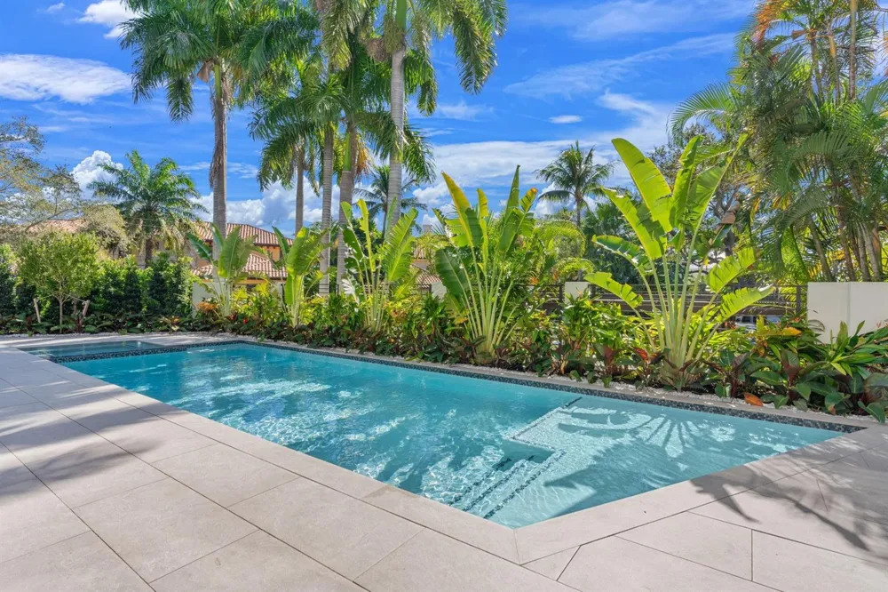 2035 Intracoastal Drive Fort Lauderdale, FL 33305