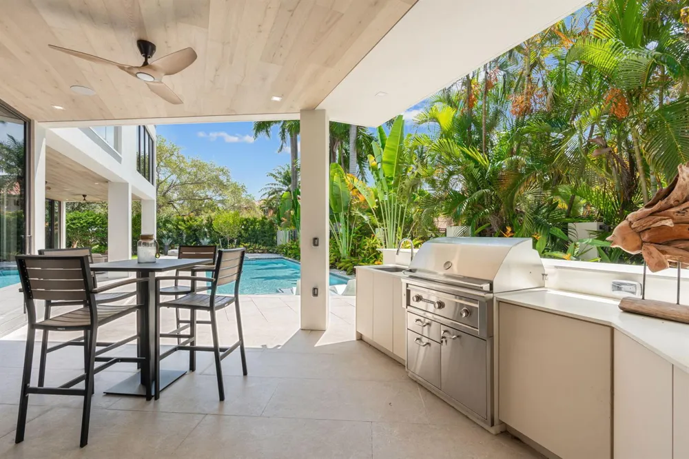 2035 Intracoastal Drive Fort Lauderdale, FL 33305