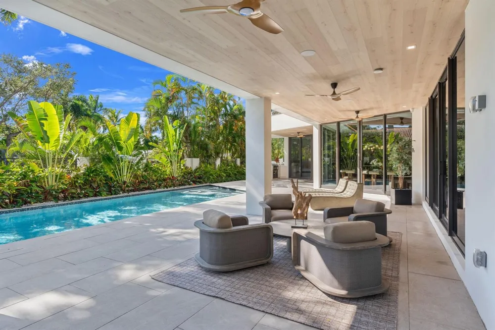 2035 Intracoastal Drive Fort Lauderdale, FL 33305
