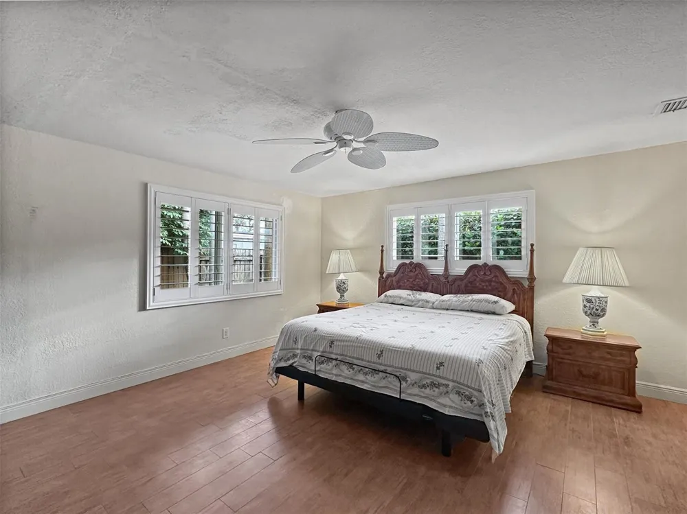 2936 NW 9th Terrace Wilton Manors, FL 33311