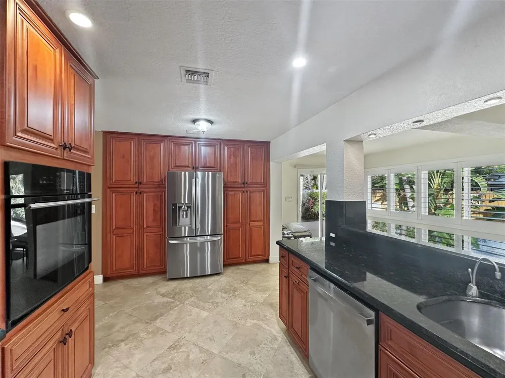 2936 NW 9th Terrace Wilton Manors, FL 33311