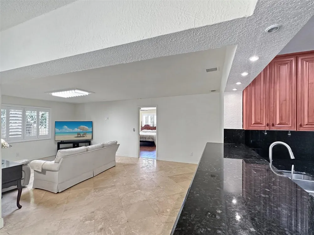 2936 NW 9th Terrace Wilton Manors, FL 33311
