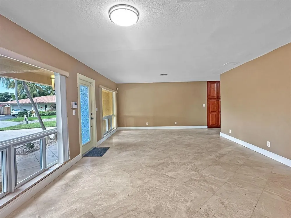 2936 NW 9th Terrace Wilton Manors, FL 33311