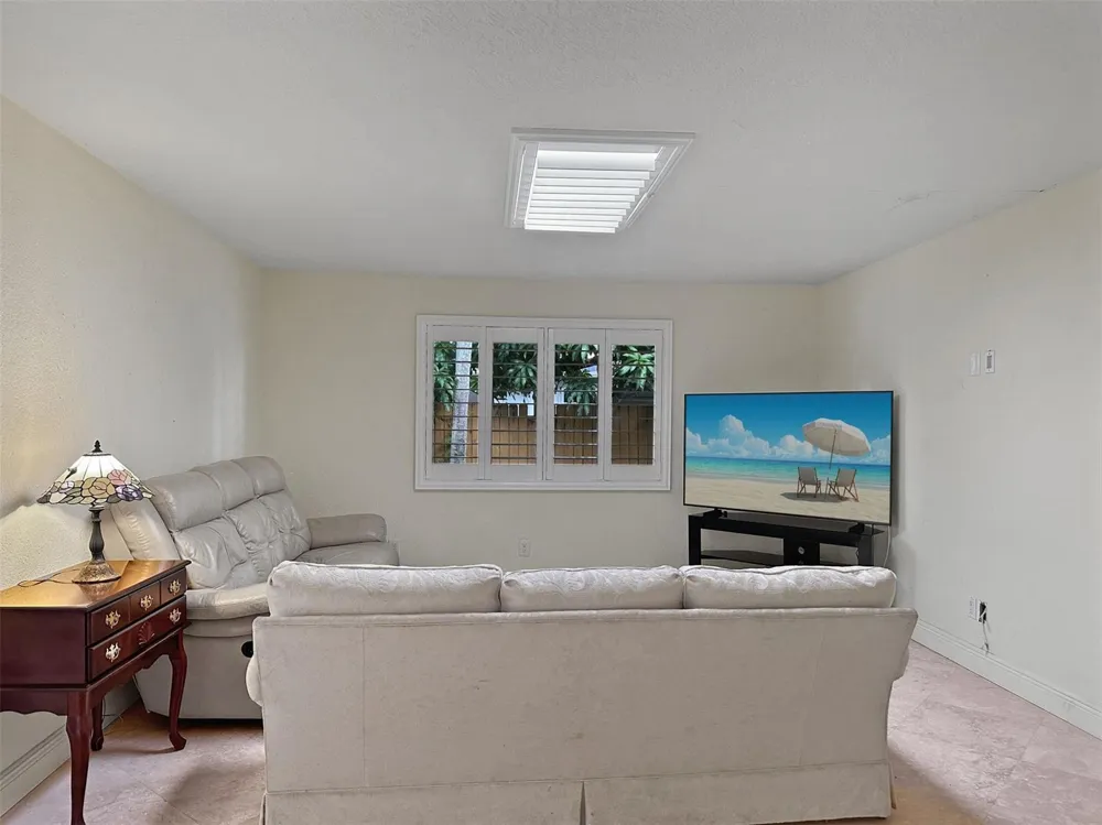 2936 NW 9th Terrace Wilton Manors, FL 33311