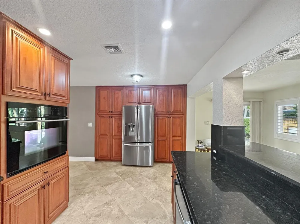 2936 NW 9th Terrace Wilton Manors, FL 33311