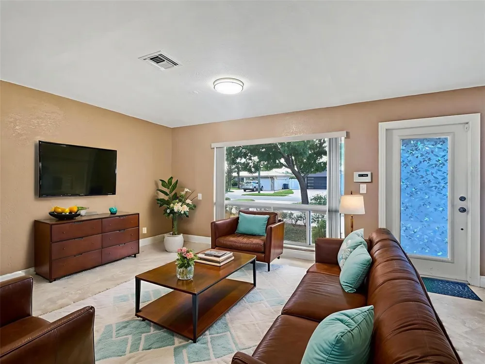 2936 NW 9th Terrace Wilton Manors, FL 33311