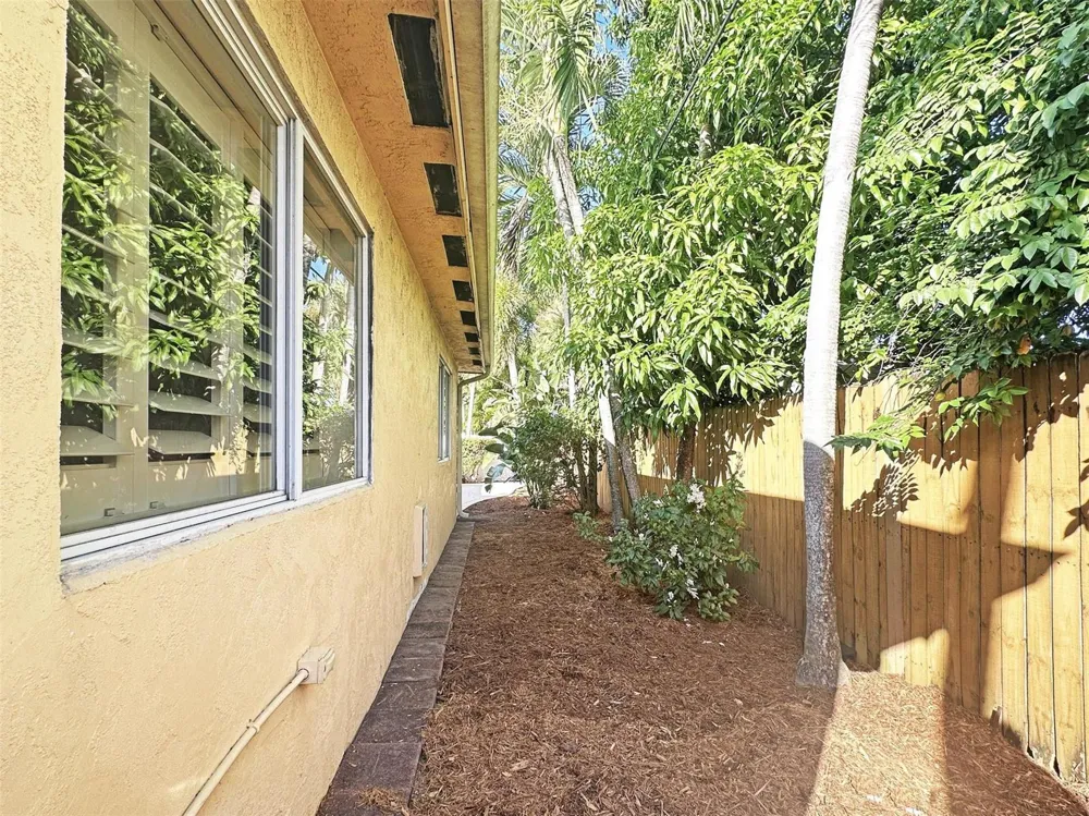 2936 NW 9th Terrace Wilton Manors, FL 33311