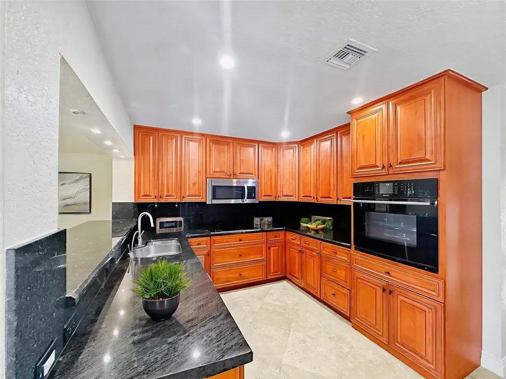 2936 NW 9th Terrace Wilton Manors, FL 33311